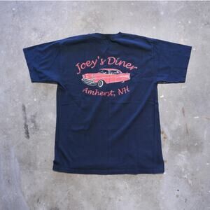 Vintage 2000s Joey's Diner Graphic Tee